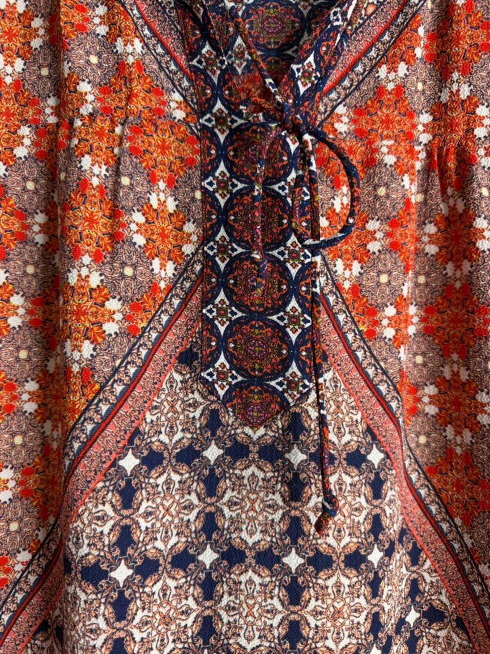 fig and flower Anthropology Boho V-Neck Tunic - Red, Navy, Cream Size Large - Picture 3 of 10